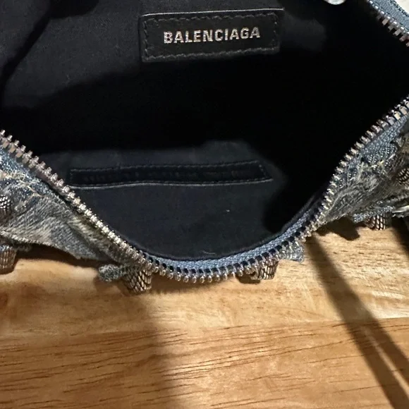Balenciaga Le Cagole BB Monogram Denim Mini Shoulder Bag - Picture 8 of 8